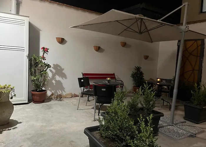 Alojamento de Acomodação e Pequeno-almoço Domus Joannina Pompeia